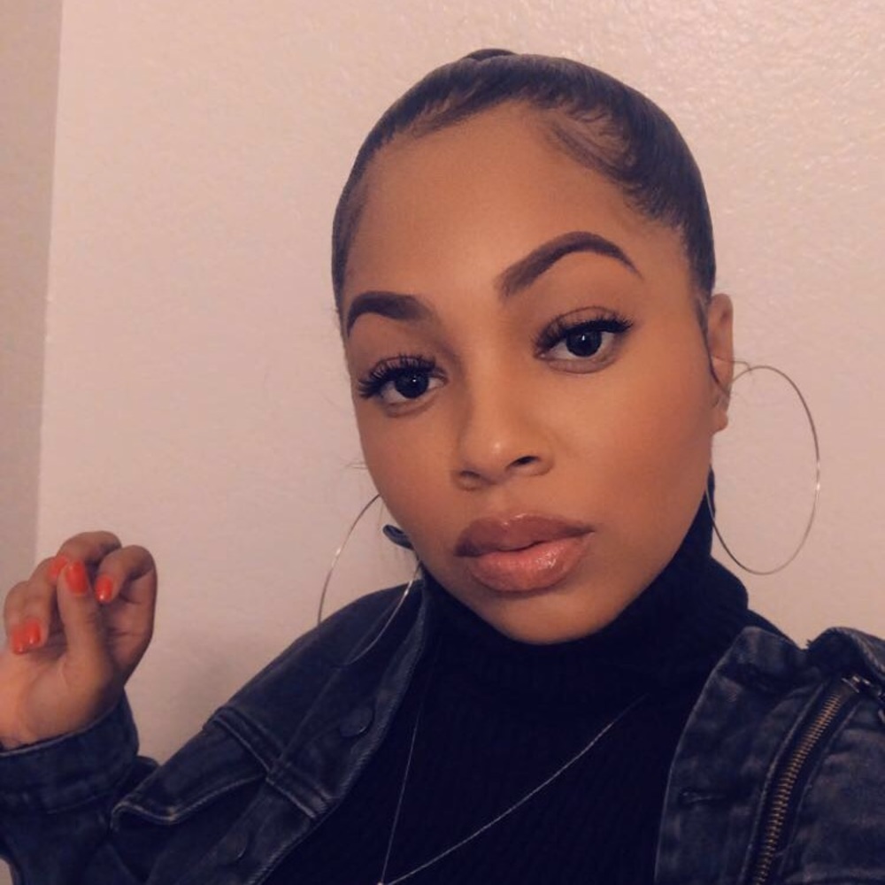 Meet your Posher, Brandi